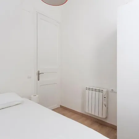 Apartment Poblenou Only For Families 3bd Next To The Beach!