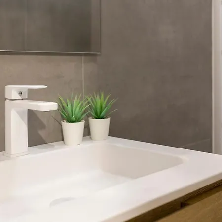 Poblenou Only For Families 3bd Next To The Beach! Apartment Barcelona
